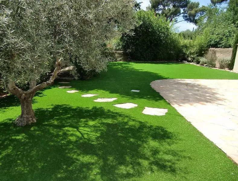 comment choisir sa pelouse artificielle